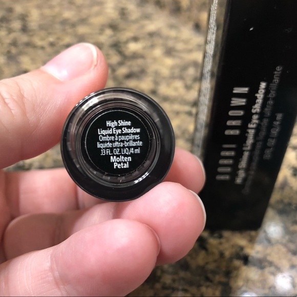 Bobbi Brown Liquid Eye Shadow- High Shine - Picture 5 of 11